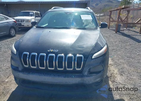 2015 Jeep Cherokee Latitude z USA, uszkodzony, nr VIN 1C4PJMCB5FW744327